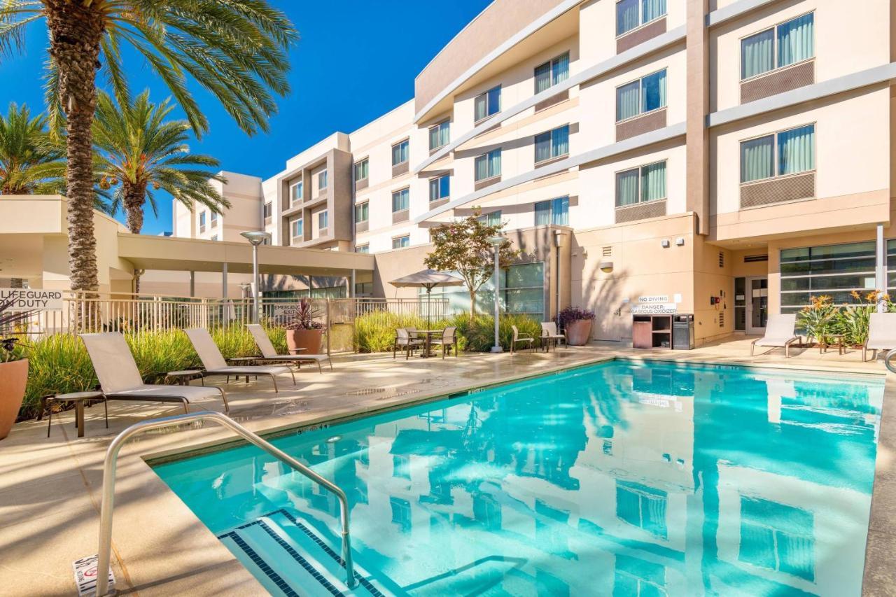 Courtyard By Marriott Santa Ana Orange County Hotel Exterior photo