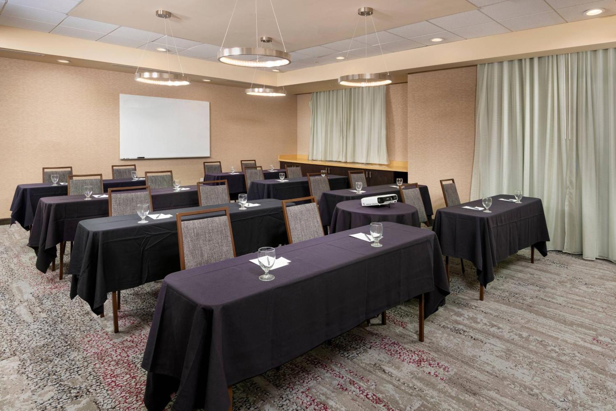 Courtyard By Marriott Santa Ana Orange County Hotel Exterior photo